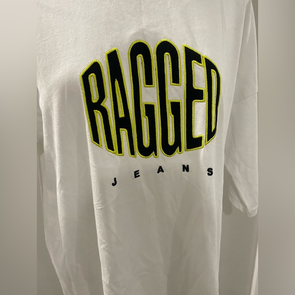 NWT! Ragged Jeans Tee‎ - Picture 2 of 5